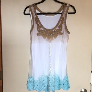 White M Embroidery tank Top